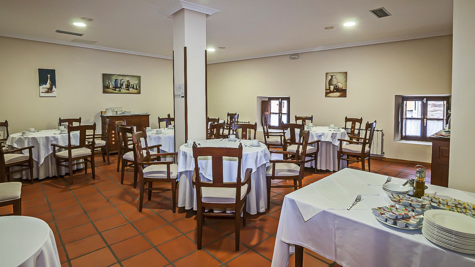 hotel-rural-ambasmestas-leon-camino-de-santaigo-slider1