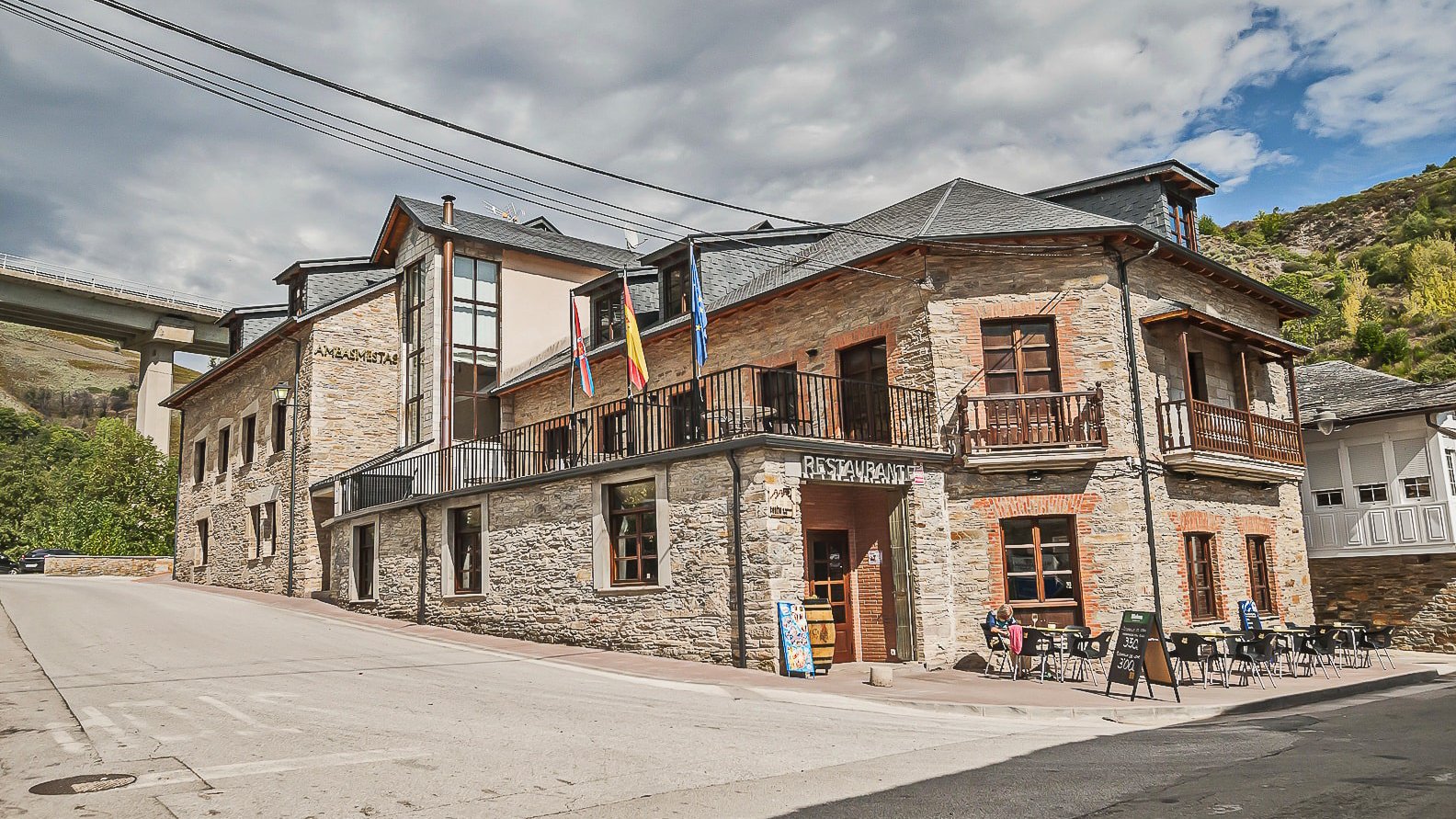 hotel-rural-ambasmestas-leon-camino-de-santaigo-slider3