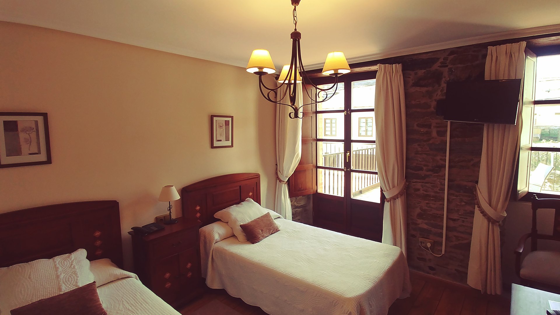 hotel-rural-ambasmestas-leon-camino-de-santiago-slider2